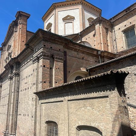 B&B Piazza Duomo Al 55 Voghera Εξωτερικό φωτογραφία